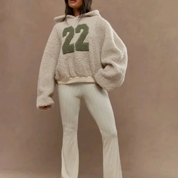 Fall/Winter Warm Color Block "22" Number Fleece Oversized Hoodie For - Picture 3 of 4